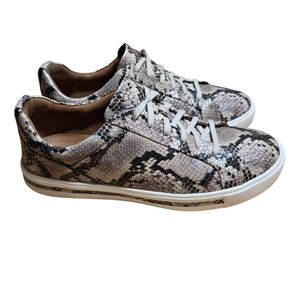 Clarks Un Maui Natural Faux Snakeskin Python Brown Sneakers, Women's Size 8